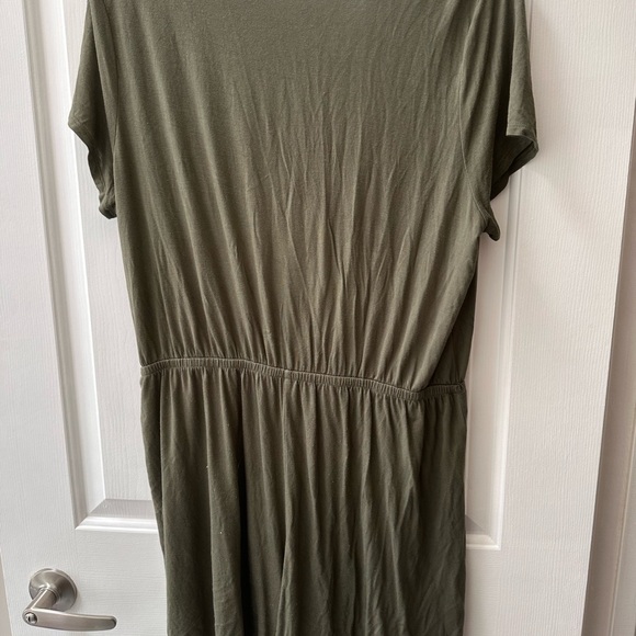 Gap Romper - Picture 3 of 3